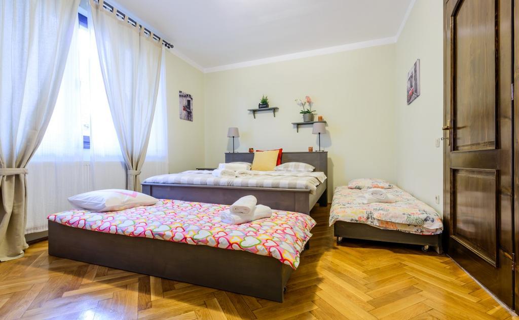 Meno Apartment سيبيو المظهر الخارجي الصورة
